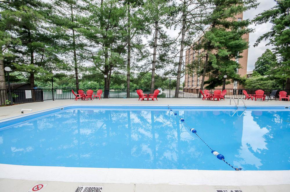 Radisson Hotel Louisville North Jeffersonville Εξωτερικό φωτογραφία