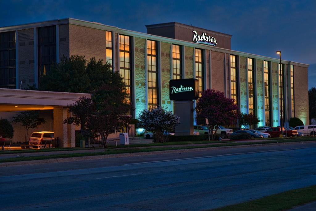 Radisson Hotel Louisville North Jeffersonville Εξωτερικό φωτογραφία