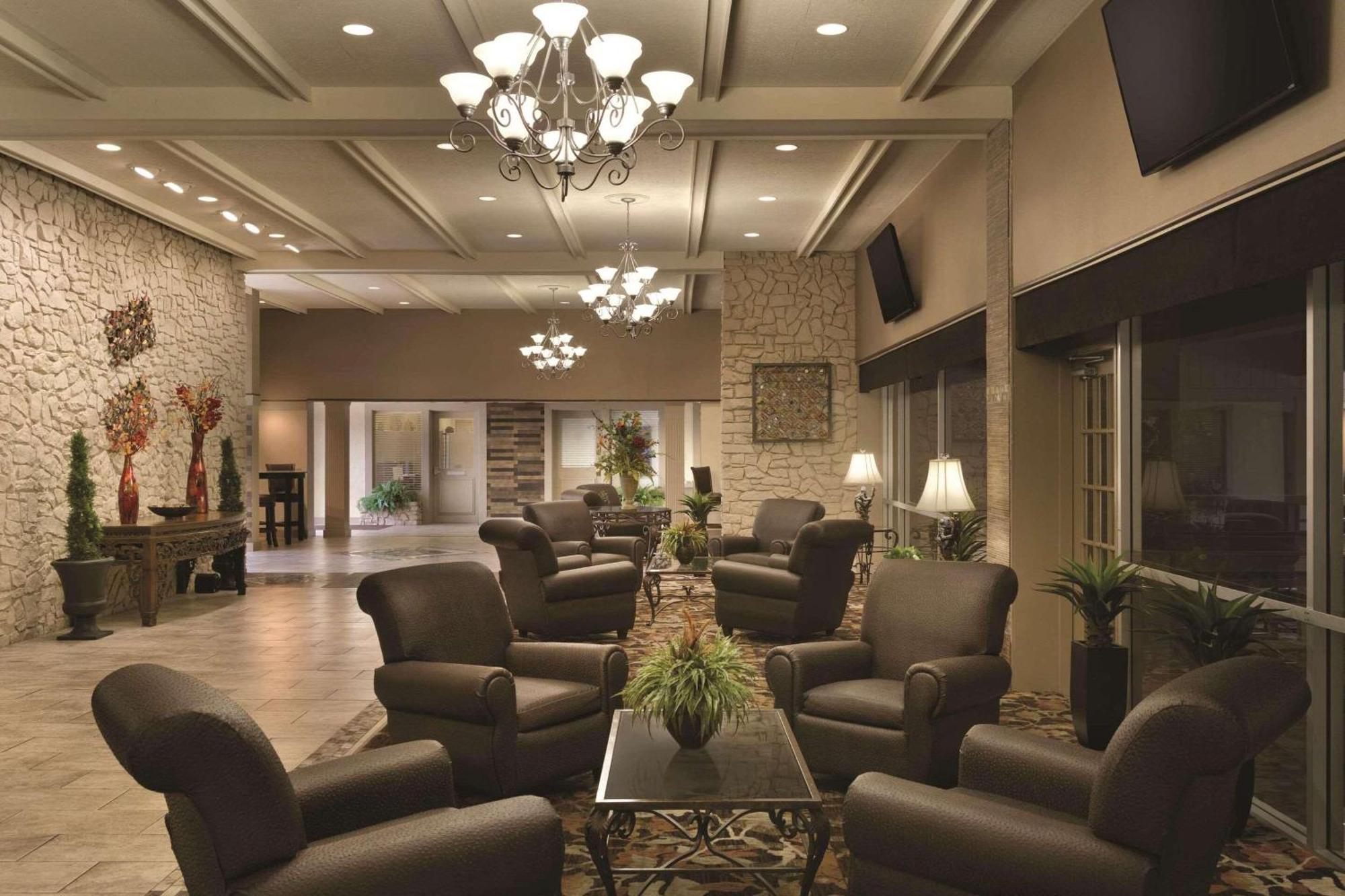 Radisson Hotel Louisville North Jeffersonville Εξωτερικό φωτογραφία